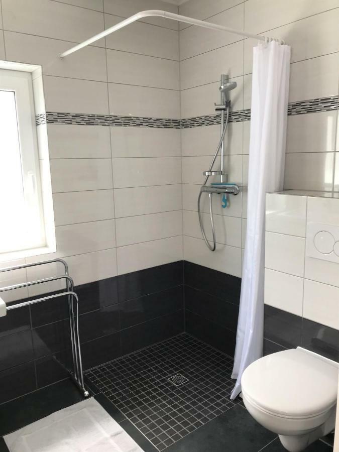 Haus Sonnenschein Str 10 * Timmendorfer Strand